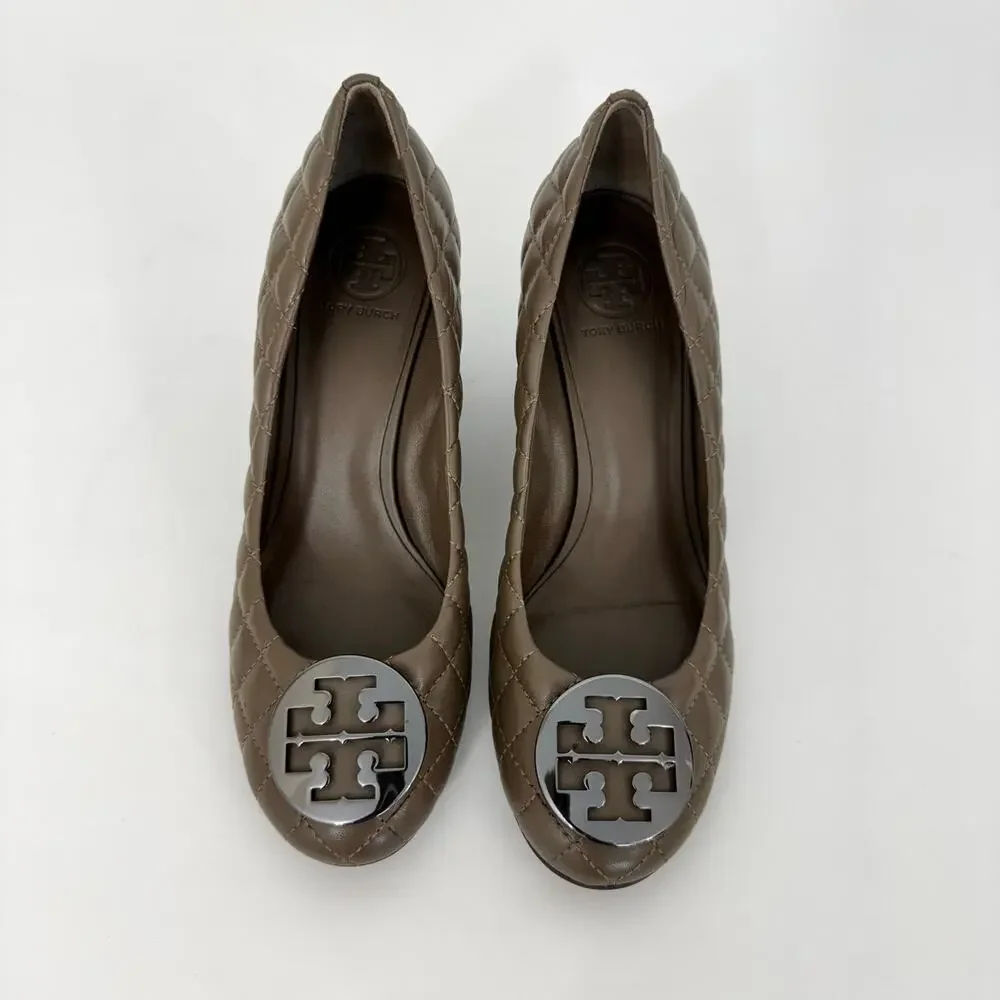Tory Burch Quinn Quilted Leather Wedge Pumps Shoes Dark Taupe 10M Double T Logo